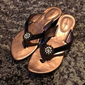 Lindsay Phillips Switch Flops